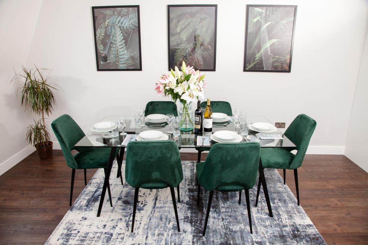 High Life Serviced Apartments - Old Town スウィンドン エクステリア 写真